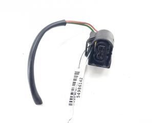 разъем (фишка) проводки BMW 3 серия E90/E91/E92/E93 2007, 2.0 л., дизель, МКПП, чёрный, седан, 7508152