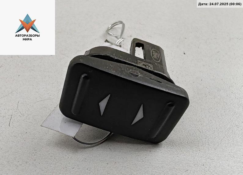кнопка стеклоподъемника заднего правого Ford S-Max 1 поколение 2008, 2.0 л., дизель, АКПП, серый, минивэн, 6M2T-14S29-AD - фото №1