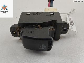 кнопка стеклоподъемника заднего левого Hyundai Terracan 1 поколение [рестайлинг] 2004, 2.9 л., дизель, АКПП, серый, внедорожник 5 дв., 621W03620