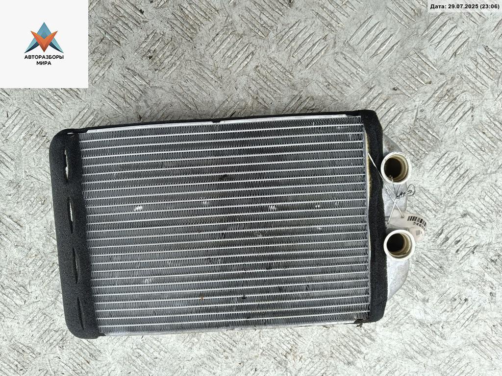 радиатор отопителя (печки) Audi A6 4B/C5 1998, 2.8 л., бензин, МКПП, синий, седан - фото №1