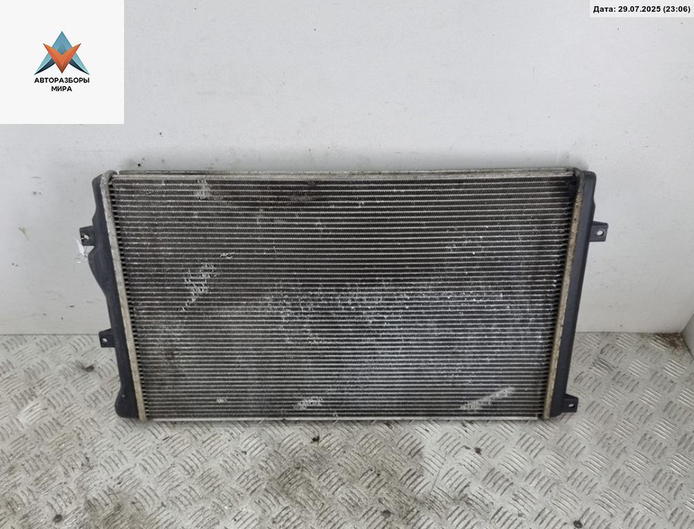 радиатор охлаждения Volkswagen Touran 1 поколение 2004, 1.9 л., дизель, МКПП, серый, минивэн, 1K0121253H - фото №1
