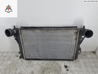 радиатор интеркулера Volkswagen Touran 1 поколение 2004, 1.9 л., дизель, АКПП, красный, минивэн