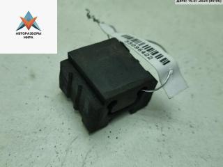 кронштейн радиатора Volkswagen Passat B5 [рестайлинг] 2001, 2.0 л., бензин, МКПП, синий, универсал, 8D0260425