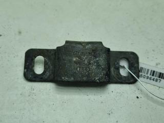кронштейн (крепление) Volkswagen Passat B5+ (GP) 2003, 1.6 л., бензин, МКПП, чёрный, универсал, 4D0260427