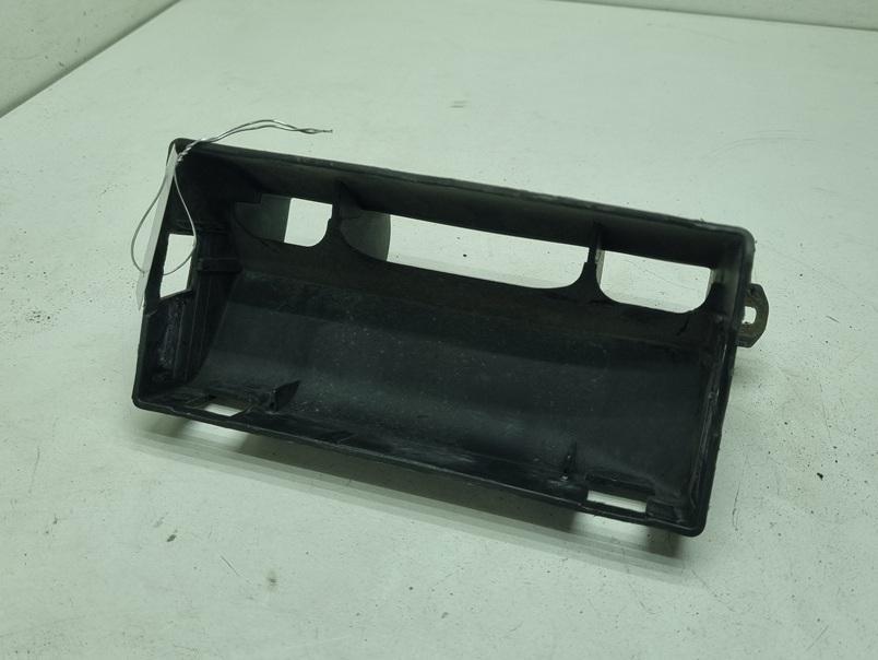 воздуховод Volkswagen Touran 1 поколение 2003, 1.6 л., бензин, МКПП, серый, минивэн, 1T0805971 - фото №1