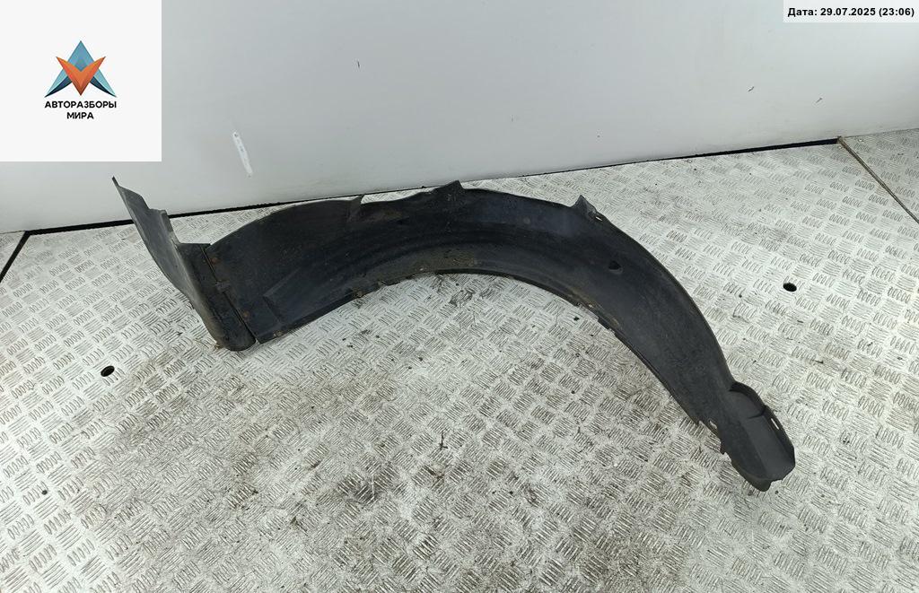 Подкрылок передний правый Volkswagen Golf 3 поколение 1993, 1.6 л., бензин, хетчбэк 5 дв. - фото №1