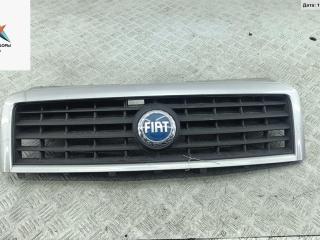 решетка радиатора Fiat Doblo 1 поколение [рестайлинг] 2006, серый, фургон, 735395576