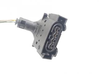разъем (фишка) проводки BMW 3 серия E90/E91/E92/E93 2007, 2.0 л., дизель, МКПП, чёрный, седан, 7769318