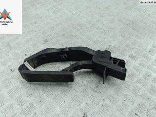 педаль Mercedes-Benz C-Класс W203/S203/CL203 2003, 2.2 л., дизель, АКПП, серый, универсал, 2113000404