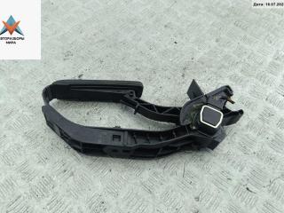 педаль Mercedes-Benz C-Класс W203/S203/CL203 2002, 2.2 л., дизель, АКПП, серый, хетчбэк 3 дв., 2113000404
