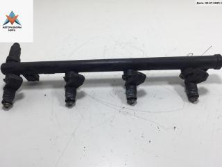 топливная рампа Renault Megane 2 поколение 2004, 1.4 л., бензин, МКПП, серый, хетчбэк 5 дв., 8200139674