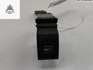 кнопка стеклоподъемника переднего правого Volkswagen Passat B6 2008, 1.4 л., бензин, МКПП, чёрный, универсал, 7L6959855B