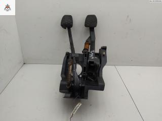 узел педальный (блок педалей) Mercedes-Benz C-Класс W203/S203/CL203 [рестайлинг] 2004, 2.2 л., дизель, МКПП, серый, универсал, 2032904701