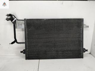 радиатор кондиционера Audi A4 B5 [рестайлинг] 1999, 1.8 л., бензин, МКПП, синий, седан, 8D0260401H