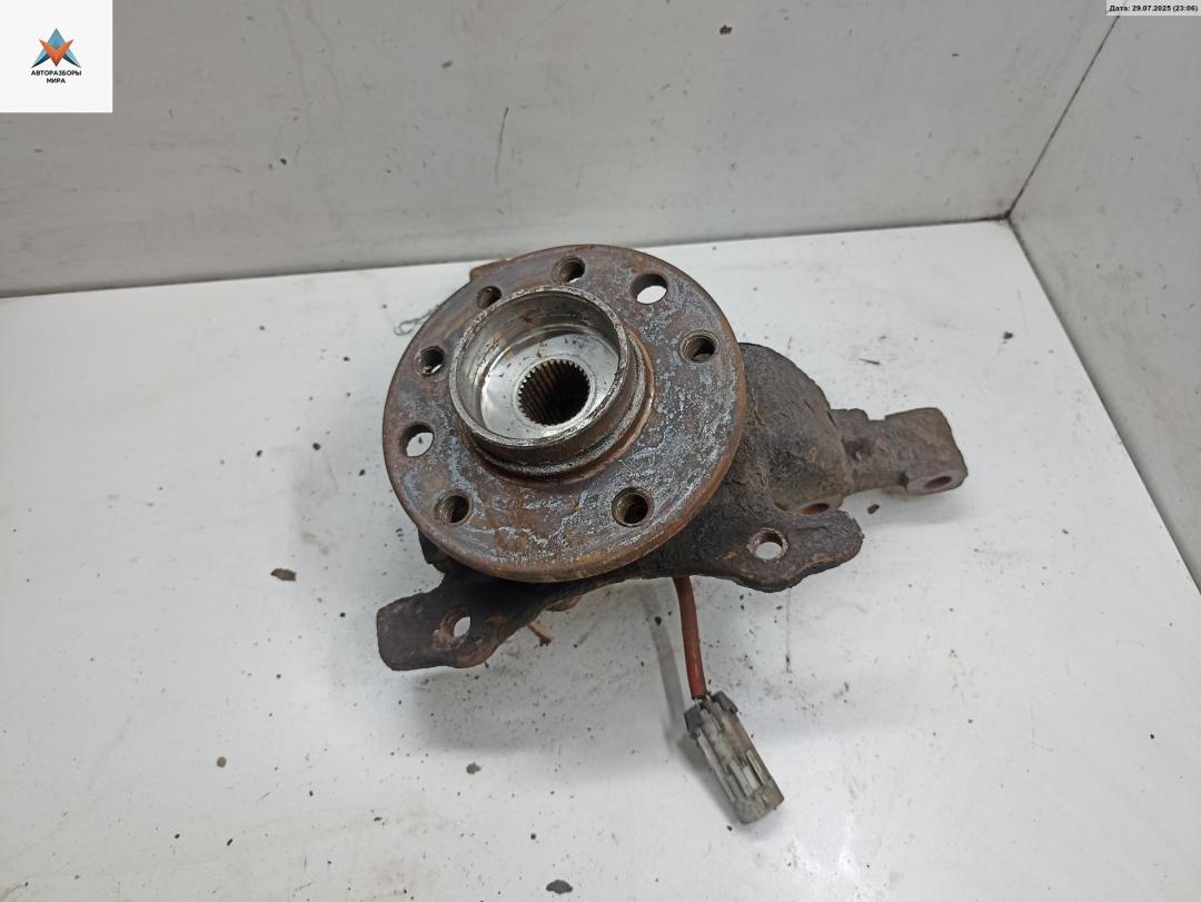 ступица передняя правая Opel Zafira 1 поколение (A) 2001, 1.8 л., бензин, МКПП, серый, минивэн - фото №1