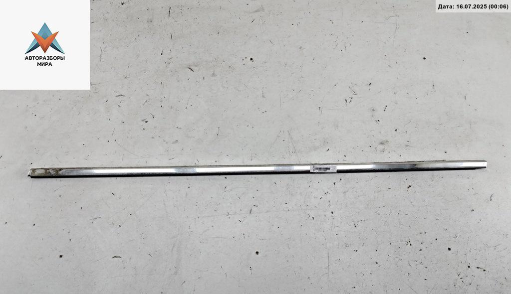 Молдинг стекла двери наружный BMW 5 серия E39 1999, 2.0 л., бензин, МКПП, синий, седан - фото №1