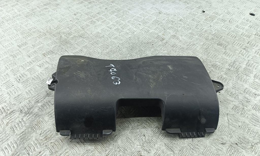 воздуховод BMW 1 E81/E87 2007, 2.0 л., дизель, МКПП, серый, хетчбэк 5 дв., 7797475