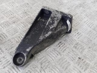 кронштейн двигателя BMW 3 серия E90/E91/E92/E93 2007, 2.0 л., дизель, МКПП, чёрный, седан, 22116768310, 6768310