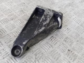 кронштейн двигателя BMW 3 серия E90/E91/E92/E93 2007, 2.0 л., дизель, МКПП, чёрный, седан, 22116768310, 6768310