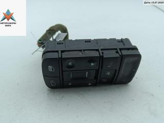 кнопка стеклоподъемника переднего левого Opel Vectra C 2003, 2.2 л., бензин, МКПП, серый, хетчбэк 5 дв., 09185954