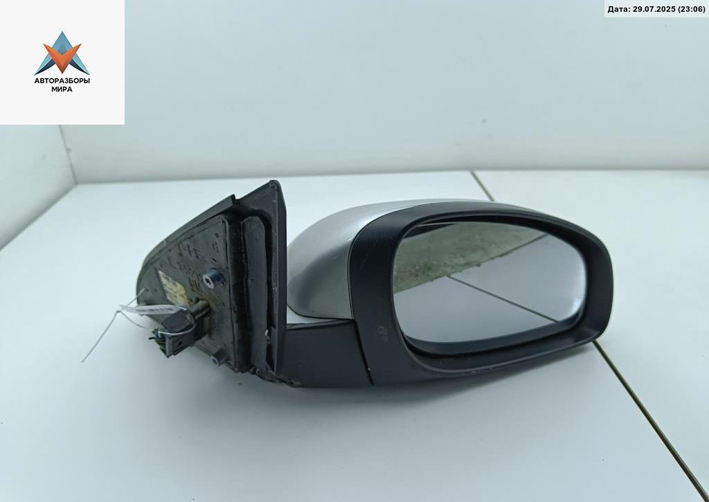 зеркало правое Opel Signum C 2003, 2.2 л., бензин, МКПП, серый, хетчбэк 5 дв. - фото №1