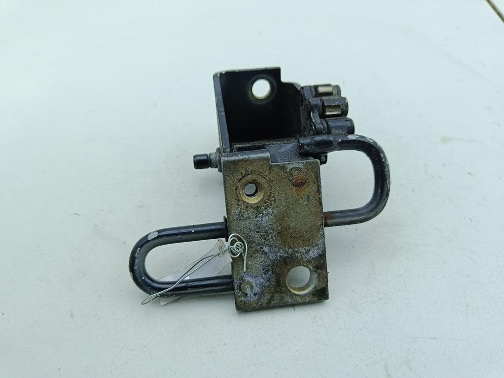 петля двери Audi A4 B6 2003, чёрный, седан, 8E0831412B