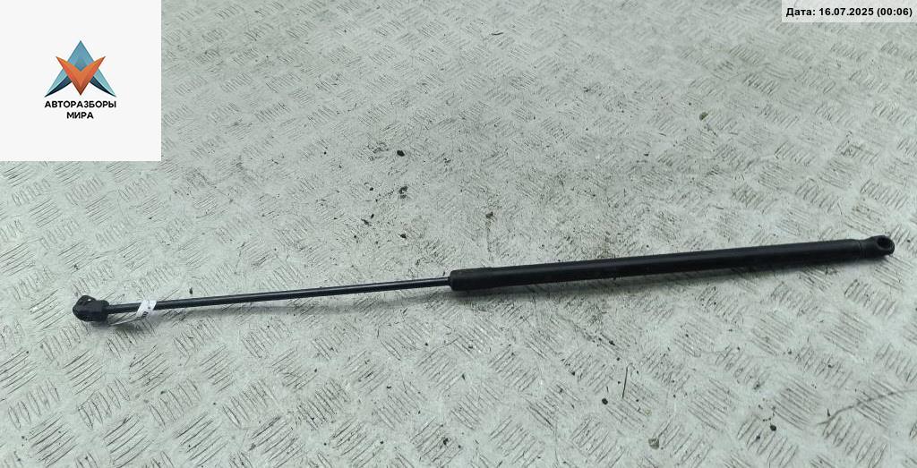 амортизатор капота Volkswagen Passat B6 2008, универсал - фото №1