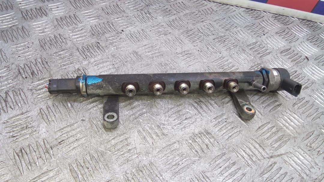 топливная рампа Peugeot 4007 1 поколение 2010, 2.2 л., дизель, МКПП, внедорожник 5 дв., 0281002803 - фото №1