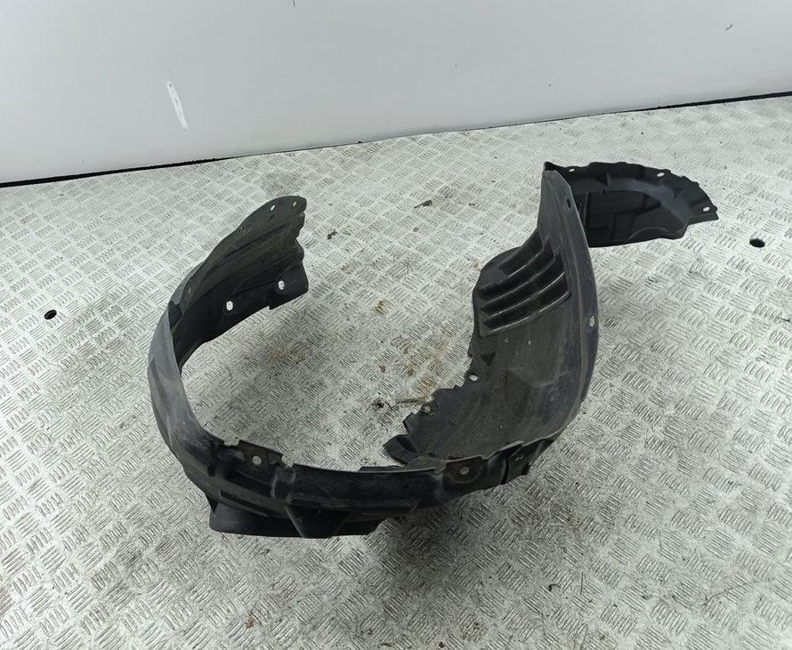 Подкрылок передний правый Mazda 3 BK 2004, 1.6 л., бензин, хетчбэк 5 дв.