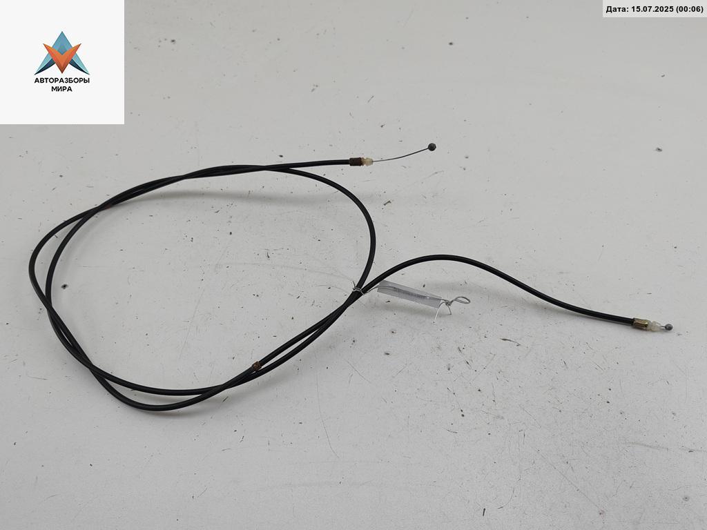 трос капота Mitsubishi Lancer 9 поколение 2003, 1.6 л., бензин, МКПП, чёрный, универсал - фото №1