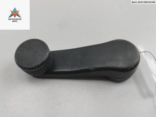 ручка стеклоподъемника Volkswagen Transporter T4 1995, 2.4 л., дизель, МКПП, белый, микроавтобус, 1H0837581B