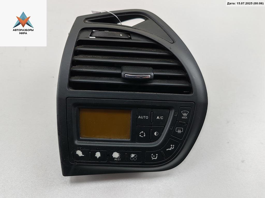 блок управления печки / климат-контроля Citroen C4 Picasso 1 поколение 2009, 1.6 л., бензин, МКПП, чёрный, минивэн, 9650868977 - фото №1