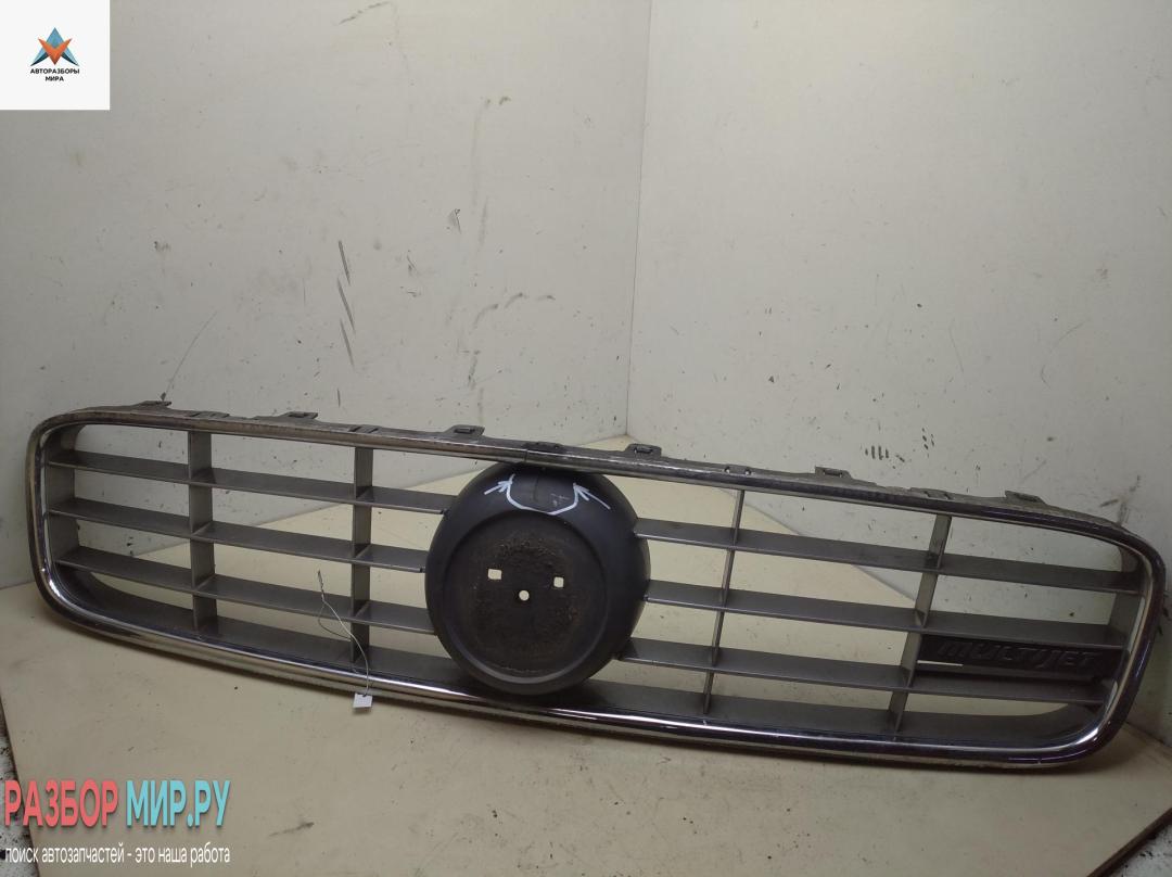 решетка радиатора Fiat Croma 2 поколение 2005, серый, универсал, 35447330 - фото №1