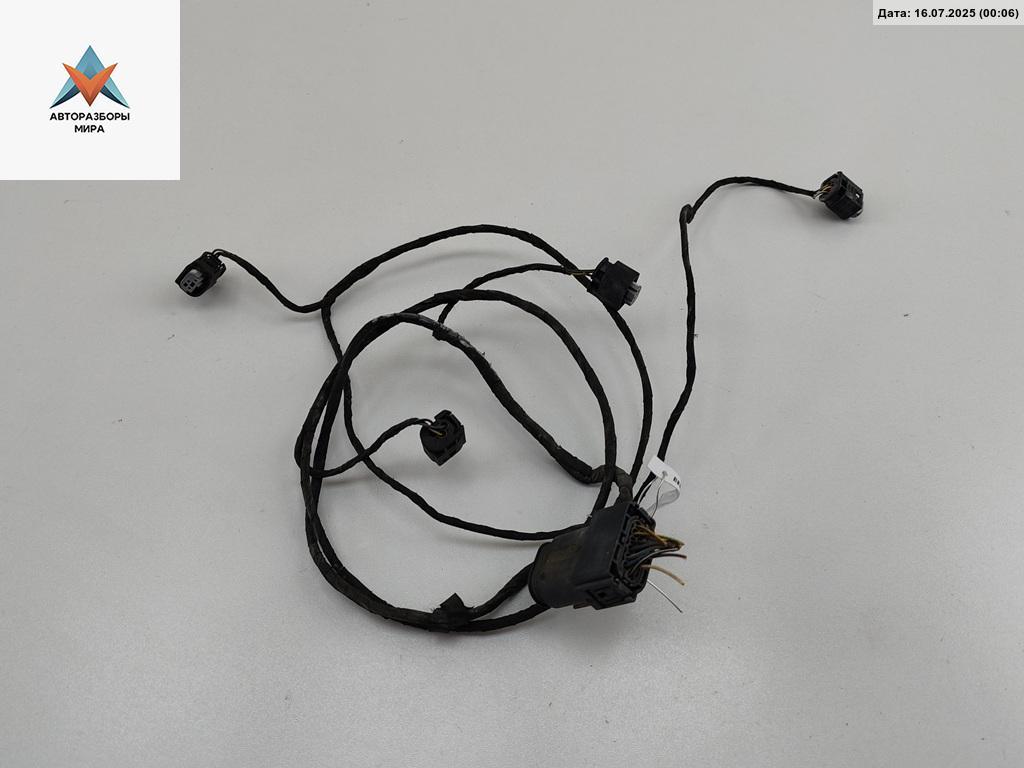 Проводка бампера переднего BMW 5 серия E60/E61 2004, 2.2 л., бензин, МКПП, чёрный, седан - фото №1