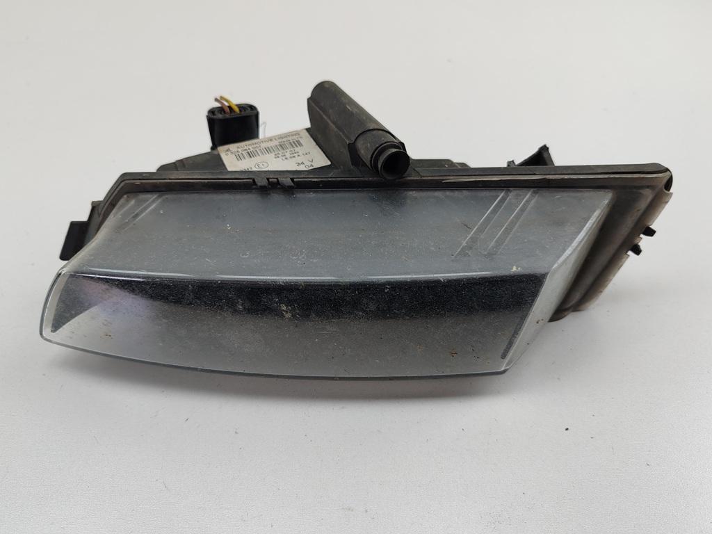 фара противотуманная левая BMW 1 E81/E87 2007, 2.0 л., дизель, МКПП, серый, хетчбэк 5 дв., 7181287