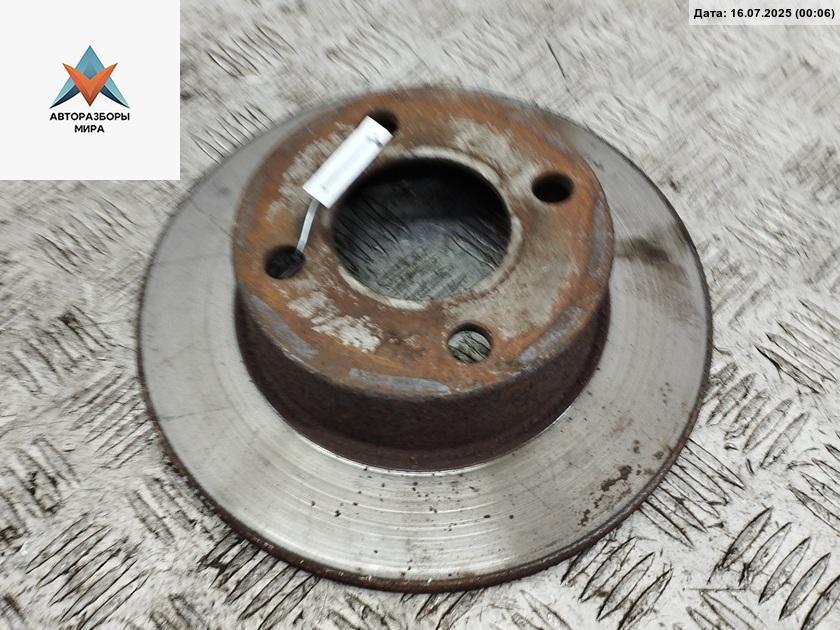 диск тормозной задний Audi 80 8C/B4 1992, 2.0 л., бензин, МКПП, серый, седан - фото №1