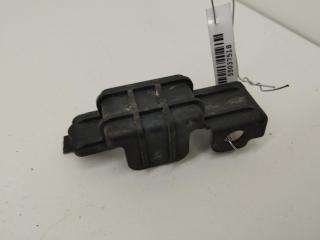кронштейн радиатора Audi A6 C5 2000, 2.8 л., бензин, АКПП, серый, седан, 8D0260427