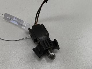 подсветка номера Volkswagen Transporter T4 1995, 2.4 л., дизель, МКПП, чёрный, микроавтобус, ULO75370