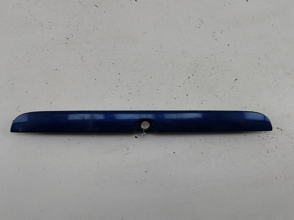 накладка подсветки номера Opel Zafira A 2004, 1.8 л., бензин, МКПП, синий, минивэн, 90579631