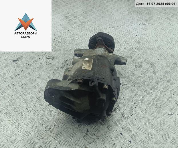 редуктор заднего моста BMW 5 серия F07/F10/F11 2011, 2.0 л., дизель, МКПП, чёрный, универсал, 7584446 - фото №1