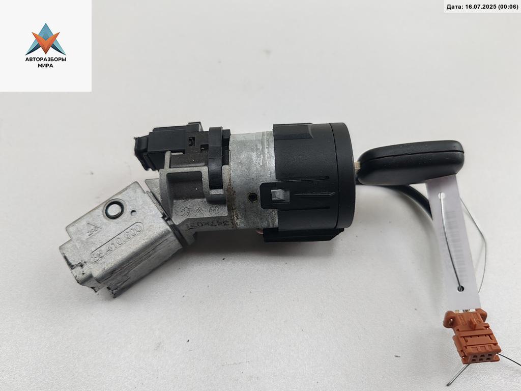 замок зажигания Peugeot 207 1 поколение 2008, 1.6 л., бензин, МКПП, серый, универсал, 36410600 - фото №1