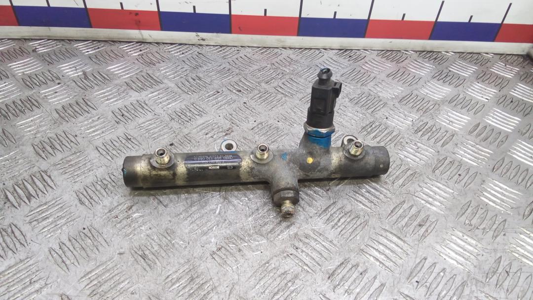 топливная рампа Volkswagen Touareg 1 поколение 2005, 3.0 л., дизель, АКПП, внедорожник 5 дв., 059130089S - фото №1