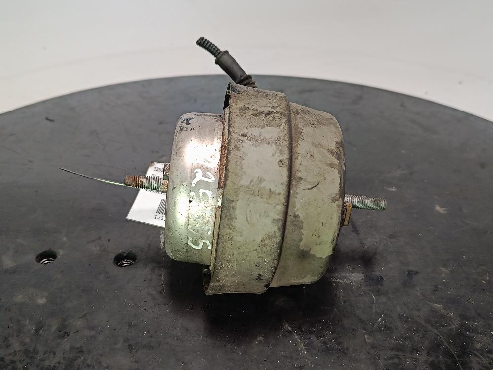 подушка крепления двигателя Audi A4 B8/8K 2007, цвет, 8E0199379AC - фото №1