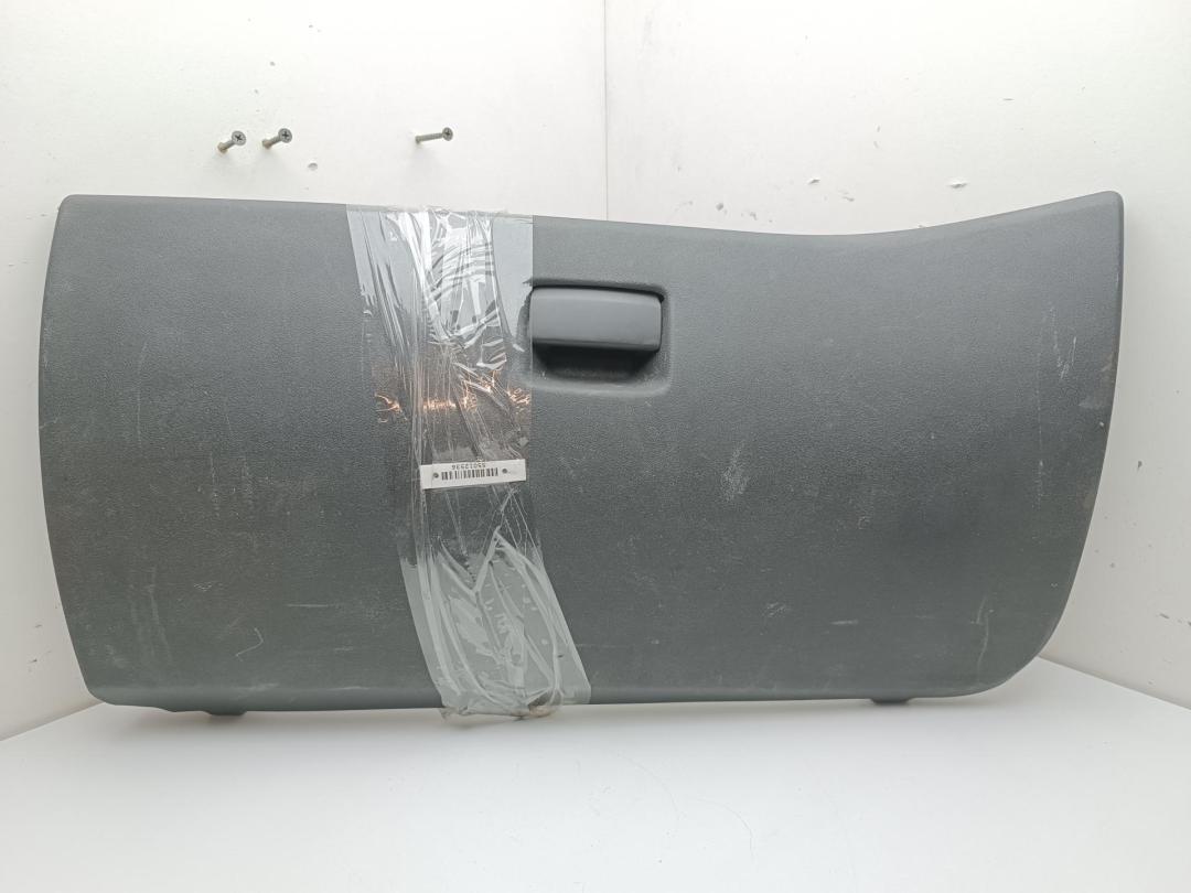бардачок Citroen C4 Picasso 1 поколение 2009, 1.6 л., бензин, МКПП, чёрный, минивэн - фото №1