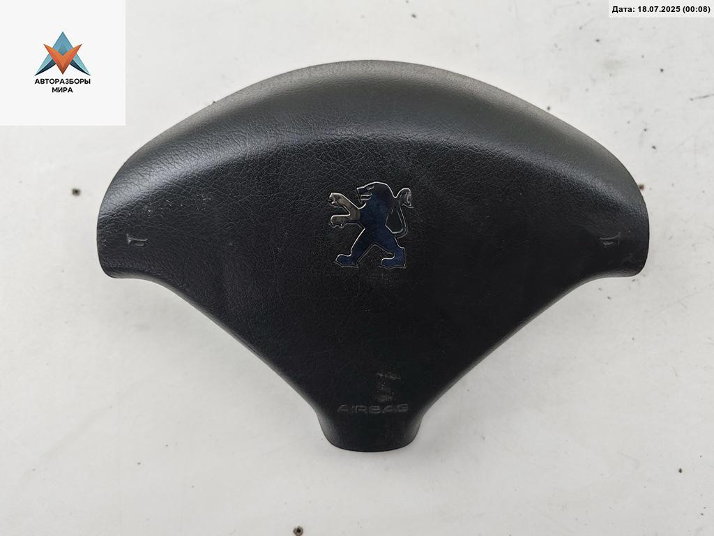 подушка безопасности водителя Peugeot 307 1 поколение 2002, 1.6 л., бензин, МКПП, серый, универсал, 96345028ZR - фото №1