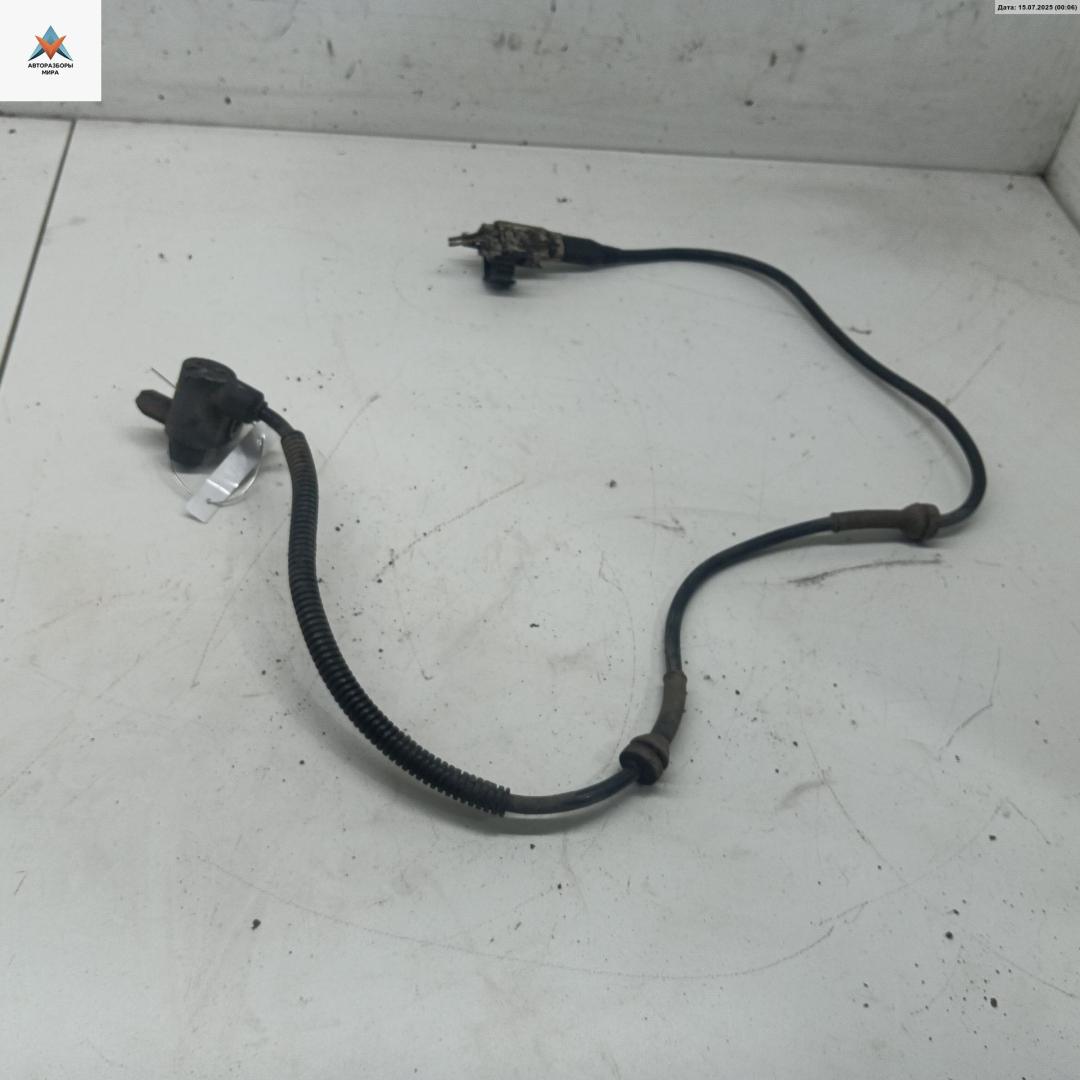 датчик ABS Ford Mondeo 2 поколение 1997, 1.8 л., бензин, АКПП, синий, хетчбэк 5 дв., 97BG2B372AA - фото №1