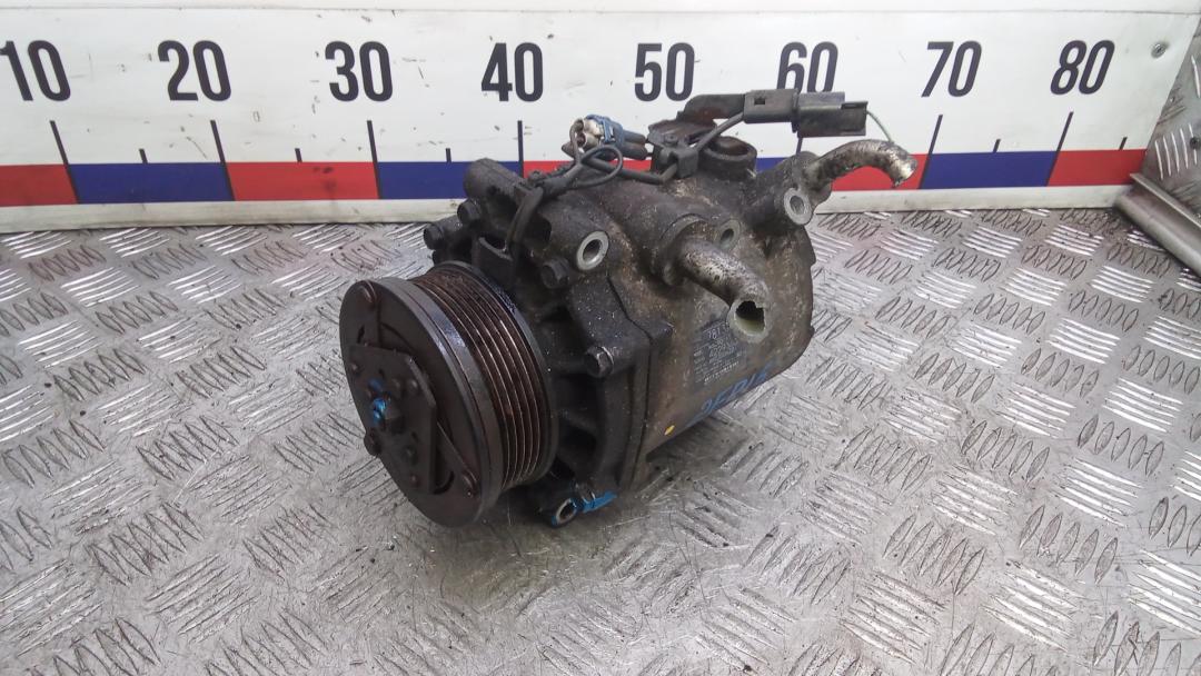компрессор кондиционера Mitsubishi Outlander 2 поколение 2008, 2.0 л., D DI-D, дизель, МКПП, внедорожник 5 дв., 7813A068 - фото №1