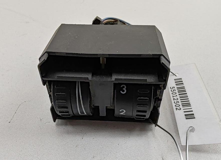кнопка корректора фар Volkswagen Caddy 2006, 1.9 л., дизель, МКПП, жёлтый, фургон