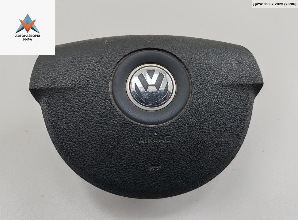 подушка безопасности водителя Volkswagen Passat B6 2007, 2.0 л., дизель, МКПП, синий, универсал, 3C0880201 - фото №1