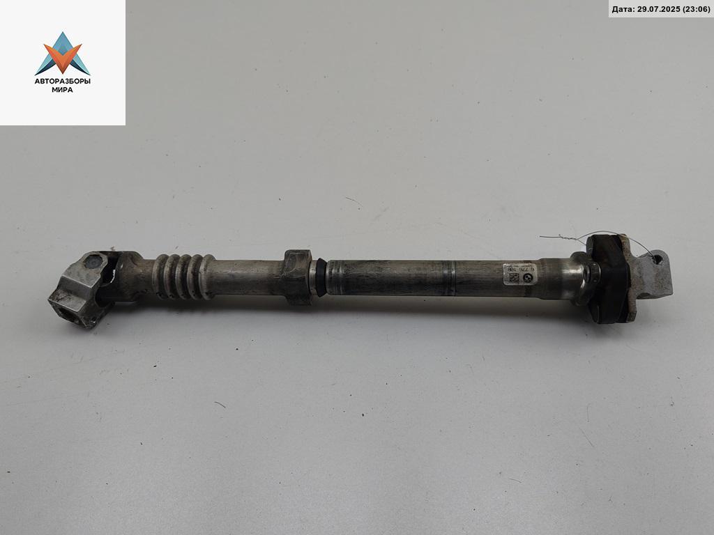 рулевой карданчик BMW 5 серия F07/F10/F11 2011, 2.0 л., дизель, МКПП, чёрный, универсал, 6776108 - фото №1